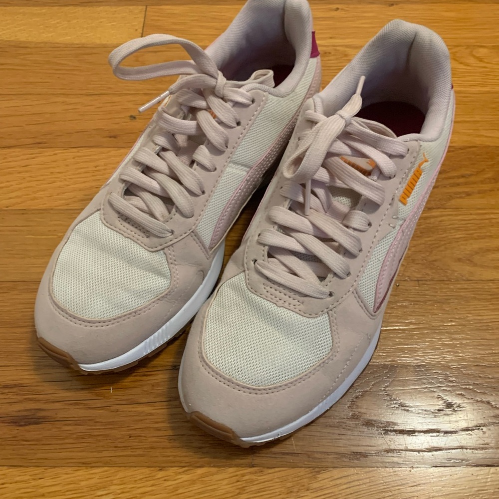 Puma Graviton sneakers